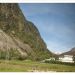 image Bernina_Express_Tirano_to_St._Mortiz_Oct._1_'07_2396_Onward_Through_a_Valley.jpg