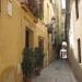 image Las_Casas_de_la_Juderia_Seville_Oct._8_2006_1687_Alleyway_to_hotel_entrance_on_the_left.jpg